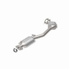 Load image into Gallery viewer, MagnaFlow Conv DF 99-05 Subaru Forester/96-97 &amp; 99-05 Impreza/01-03 Legacy/00-05 Outback Front/Rear
