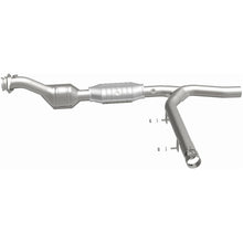 Load image into Gallery viewer, MagnaFlow Conv DF F150 Truck 97-98 V8 4.6L 2W
