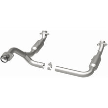 Load image into Gallery viewer, MagnaFlow Conv DF 06-09 Ford Explorer / 06-10 Mercury Mountaineer 4.6L Y-Pipe Assembly (49 State)
