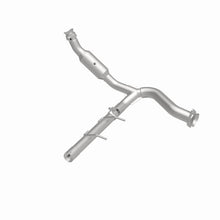 Load image into Gallery viewer, Magnaflow Conv DF 2007-2008 Ford Expedition/Navigator V8-5.4L
