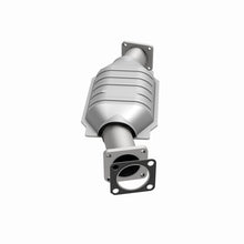 Load image into Gallery viewer, MagnaFlow Conv DF GM 75 79

