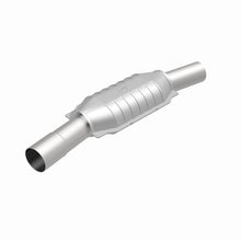 Load image into Gallery viewer, MagnaFlow Conv DF GM 25inch x 7inch x 4inch 2.5/2.5inch
