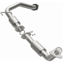 Load image into Gallery viewer, Magnaflow 08-17 Toyota Sequoia 5.7L CARB Compliant Direct-Fit Catalytic Converter
