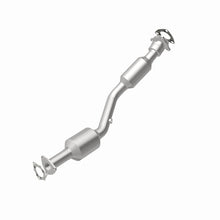 Load image into Gallery viewer, Magnaflow 08-10 Saturn Vue 2.4L Direct Fit Converter
