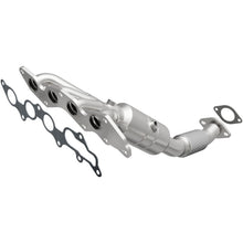Load image into Gallery viewer, Magnaflow 08-10 Ford Focus 2.0L Direct Fit Converter
