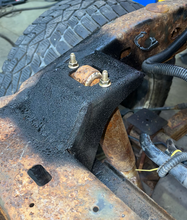 Load image into Gallery viewer, Rust Buster 2004-2012 Chevy Colorado &amp; GMC Canyon Rear Upper Shock Mount - Right
