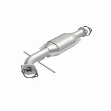 Load image into Gallery viewer, MagnaFlow Conv DF 02-05 Sedona 3.5L Rear
