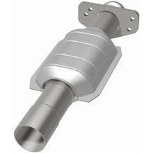 Load image into Gallery viewer, MagnaFlow Conv DF 92-94 GM S10 Blazer Bravada

