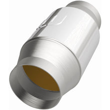 Load image into Gallery viewer, Magnaflow Premium High Flow Metallic Converter 4in OD - 3in In / 3in Out
