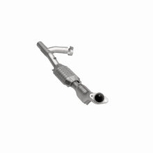 Load image into Gallery viewer, MagnaFlow Conv DF 99-02 Expedition 5.4L 4wd
