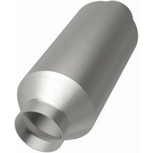 Load image into Gallery viewer, Magnaflow Conv Uni CA 2.25in./2.25in. Straight Direct Fit Converter
