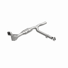 Load image into Gallery viewer, MagnaFlow Conv DF 99 F150/250 4.6L P/S

