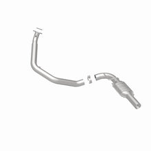 Load image into Gallery viewer, MagnaFlow Conv DF 03-09 GM 2500/3500 Driver Side
