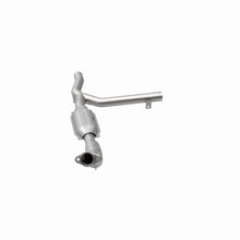 Load image into Gallery viewer, MagnaFlow Conv DF 00-01 Ford F-150 4.6L 2wd
