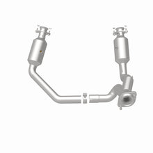 Load image into Gallery viewer, MagnaFlow 19-24 Ram 1500 5.7L OEM Grade Federal/EPA Compliant Direct-Fit Catalytic Converter
