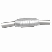 Load image into Gallery viewer, MagnaFlow Conv DF GM 25inch x 7inch x 4inch 2.5/2.5inch
