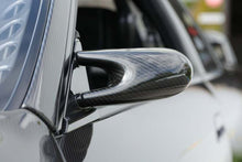 Load image into Gallery viewer, GReddy Garage 95-98 Nissan Skyline GT-R Carbon Side Mirror R33 Set | 44881103
