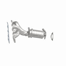 Load image into Gallery viewer, MagnaFlow 08-10 Pontiac G6 2.4L Underbody Direct Fit CARB Compliant Manifold Catalytic Converter
