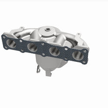 Load image into Gallery viewer, Magnaflow 13-17 Hyundai Santa Fe Sport 2.4L Direct Fit Cat Converter
