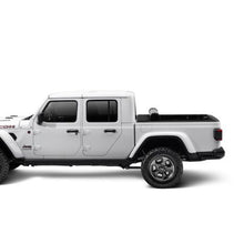 Load image into Gallery viewer, Rugged Ridge Armis Hard Rolling Bed Cover 2020 Gladiator JT Rugged Ridge
