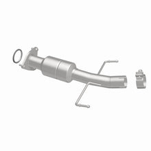Load image into Gallery viewer, Magnaflow 10-12 Mazda CX-7 2.5L Direct Fit Converter
