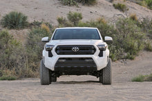 Load image into Gallery viewer, Fabtech 2024 Toyota Tacoma 4WD (w/o AVS) 1.5in Leveling Kit Fabtech
