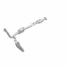 Load image into Gallery viewer, MagnaFlow Conv DF 96-97 Ford Aerostar 4.0L
