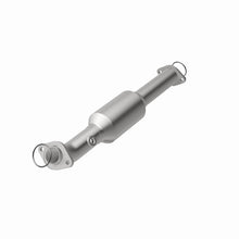 Load image into Gallery viewer, Magnaflow 05-15 Toyota Tacoma 4.0L Direct Fit Converter
