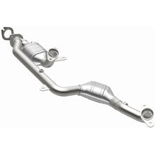 Load image into Gallery viewer, MagnaFlow Conv DF 95-97 Continental 4.6 front
