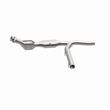 Load image into Gallery viewer, MagnaFlow Conv DF 01-04 Ford F-150 4.2L 2wd
