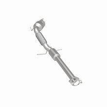 Load image into Gallery viewer, MagnaFlow Exhaust Products Catalytic Converter MagnaFlow Exhaust Products Magnaflow OEM Grade Direct-Fit Catalytic Converter 21-685
