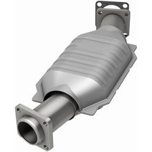 Load image into Gallery viewer, MagnaFlow Conv DF GM 75 79
