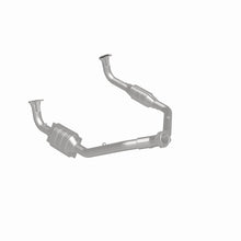 Load image into Gallery viewer, MagnaFlow Conv DF 94-95 Disc./Defender 3.9L
