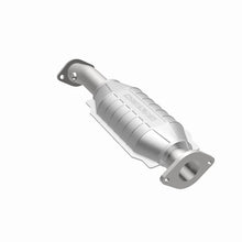 Load image into Gallery viewer, MagnaFlow Conv DF 00-01 MPV 2.5L Rear
