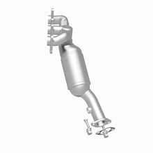 Load image into Gallery viewer, MagnaFlow California Converter Direct Fit 07-13 BMW 328i L6 3.0LGAS 3.75in Inlet 4in Outlet 2in Dia
