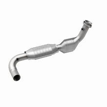 Load image into Gallery viewer, MagnaFlow Conv DF 97-98 Ford Exped 4.6L D/S
