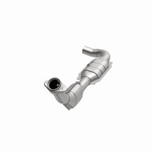 Load image into Gallery viewer, MagnaFlow Conv DF 99 F150 4.6L V8 D/S 2WD
