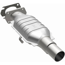 Load image into Gallery viewer, MagnaFlow Conv DF GM 86 87 | 93439
