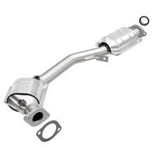 Load image into Gallery viewer, MagnaFlow Conv DF 99-05 Subaru Forester/96-97 &amp; 99-05 Impreza/01-03 Legacy/00-05 Outback Front/Rear
