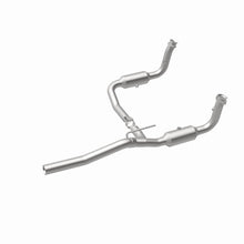 Load image into Gallery viewer, Magnaflow 2008 Jeep Liberty 3.7L Direct Fit Converter
