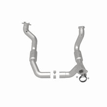 Load image into Gallery viewer, Magnaflow 11-17 Ford F-250 Super Duty 6.2L Direct Fit Converter
