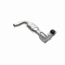 Load image into Gallery viewer, MagnaFlow Conv DF 99 F150 4.6L V8 D/S 2WD
