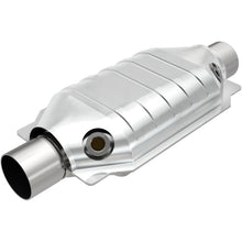 Load image into Gallery viewer, MagnaFlow Conv Univ 2.5 Dual O2 Boss
