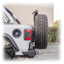Load image into Gallery viewer, Turn Offroad 2018+ Jeep JL LB3 Chase Light Bracket | LB3-JL

