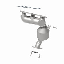 Load image into Gallery viewer, Magnaflow 11-15 Toyota Sienna 3.5L Direct Fit Converter
