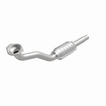 Load image into Gallery viewer, MagnaFlow Exhaust Products Catalytic Converter MagnaFlow Exhaust Products Magnaflow Standard Grade Direct-Fit Catalytic Converter 22923
