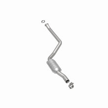 Load image into Gallery viewer, Magnaflow 08-10 BMW 528i 3.0L Direct Fit Converter
