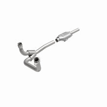Load image into Gallery viewer, MagnaFlow Conv DF 88-95 Ford Trucks 5.8L V8
