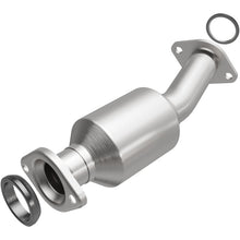 Load image into Gallery viewer, Magnaflow 2011 Toyota Sienna 3.5L Direct Fit Converter
