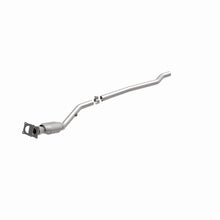 Load image into Gallery viewer, MagnaFlow Conv DF 96-98 Caravan-Voyager 3.3L/
